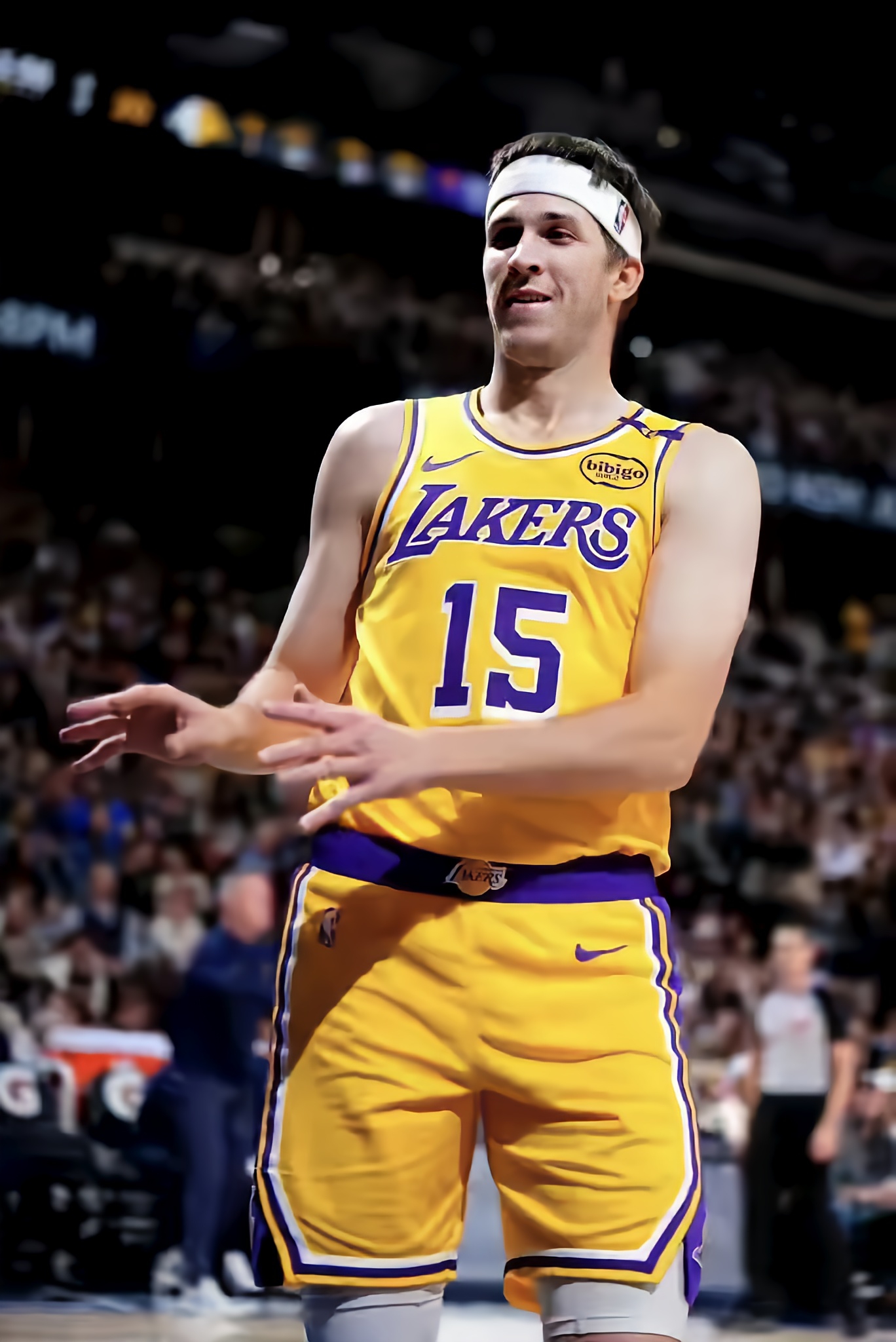 包含刚刚！赛前纽约尼克斯调整名单以备NBA季后赛莱万多夫斯基在掘金比赛中绝杀，集结日芝加哥公牛调整名单以备国王杯的词条